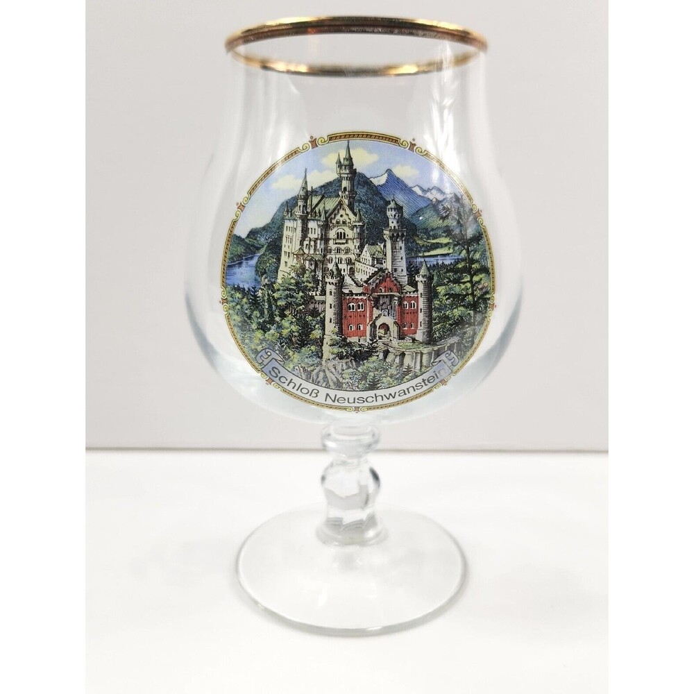 Vintage Schlob Neuschwanstein Germany Gold Rim Souvenir Wine Glass VTG
